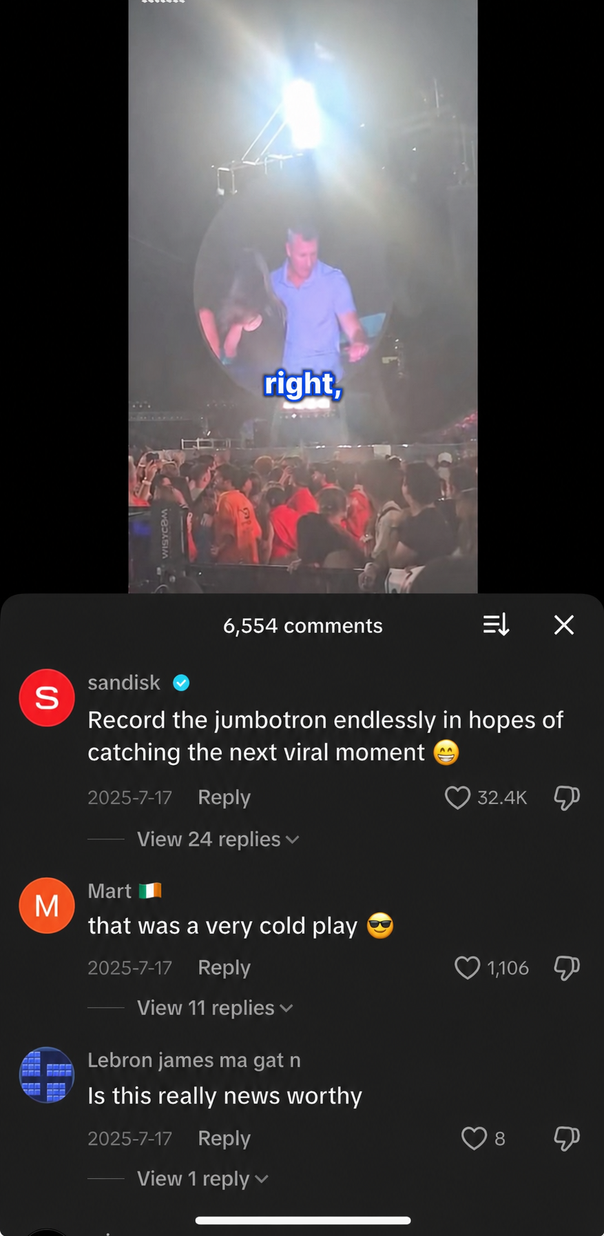 SanDisk jumbotron social post mockup